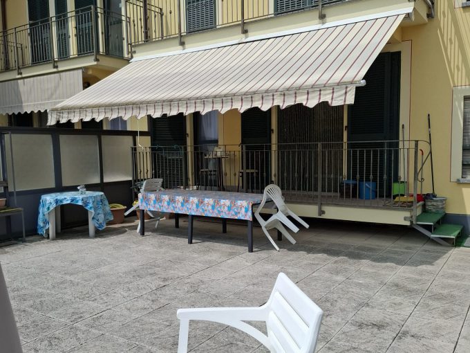 Ampio bilocale con terrazzo