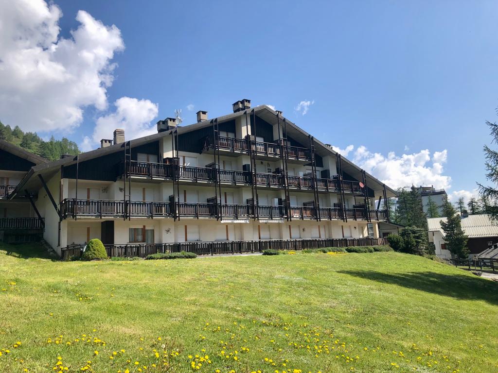 Comodo monolocale luminoso